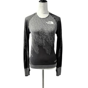 The North Face Long Sleeve Graphic Shirt